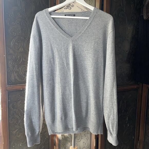 Kallspin Cashmere Wool‎ Blend Gray Knit Men's V Neck Sweater Size L - Picture 1 of 4